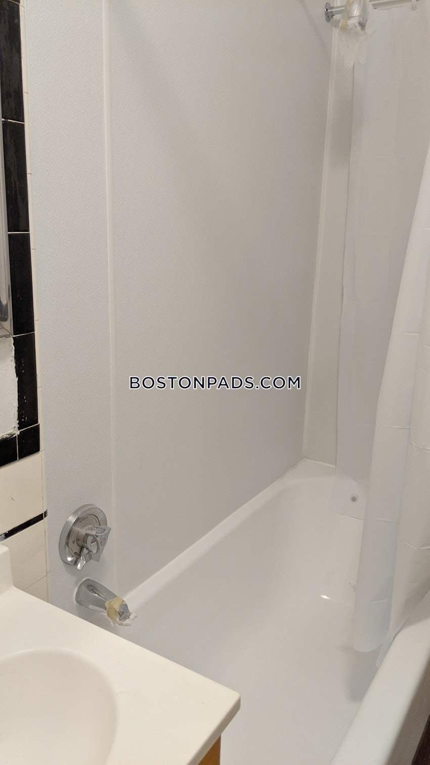 BOSTON - BRIGHTON - CLEVELAND CIRCLE - 1 Bed, 1 Bath - Image 44
