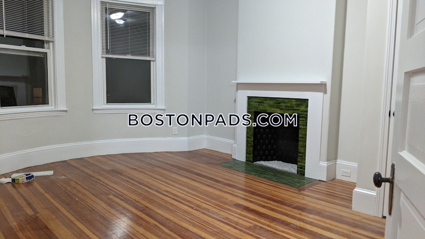 BOSTON - BRIGHTON - CLEVELAND CIRCLE - 5 Beds, 1 Bath - Image 86