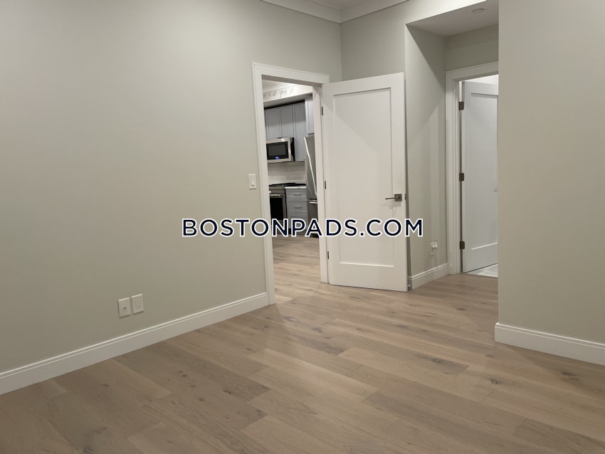 BOSTON - ROSLINDALE - 2 Beds, 2 Baths - Image 21