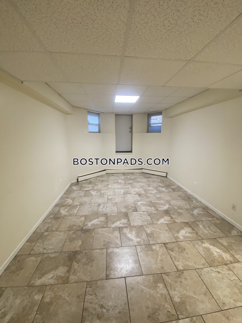 BOSTON - ALLSTON - 1 Bed, 1 Bath - Image 19