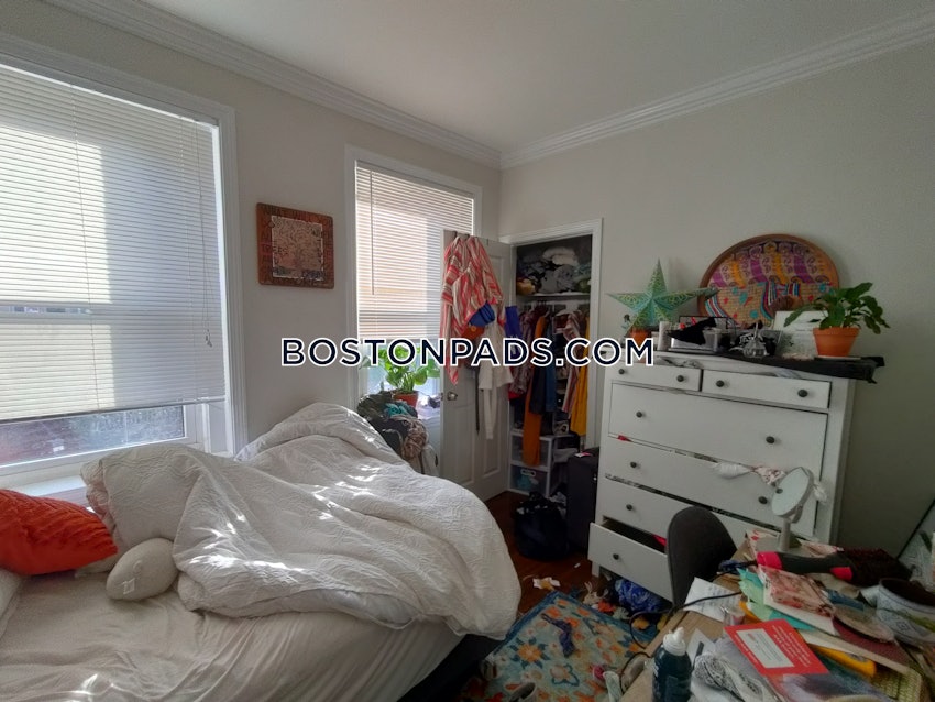 BOSTON - ROXBURY - 3 Beds, 1 Bath - Image 22