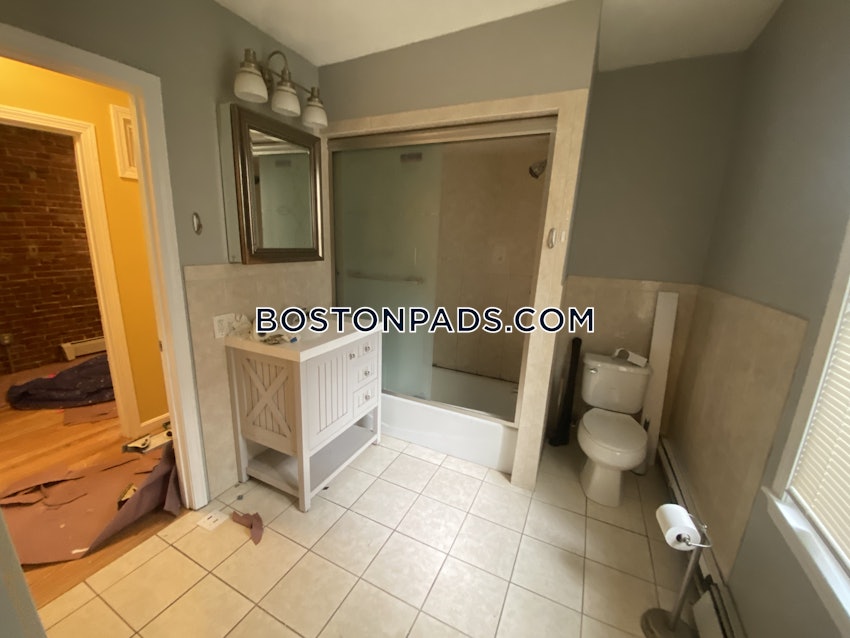 CAMBRIDGE - CENTRAL SQUARE/CAMBRIDGEPORT - 4 Beds, 2 Baths - Image 57