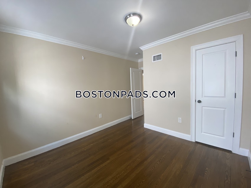 BOSTON - WEST ROXBURY - 4 Beds, 2 Baths - Image 5