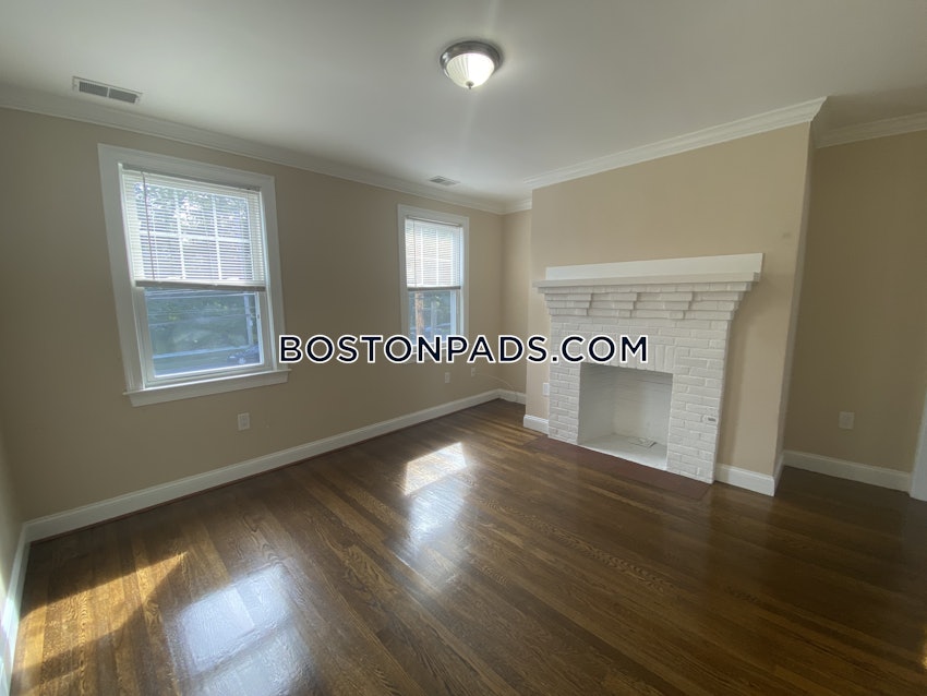 BOSTON - WEST ROXBURY - 4 Beds, 2 Baths - Image 12