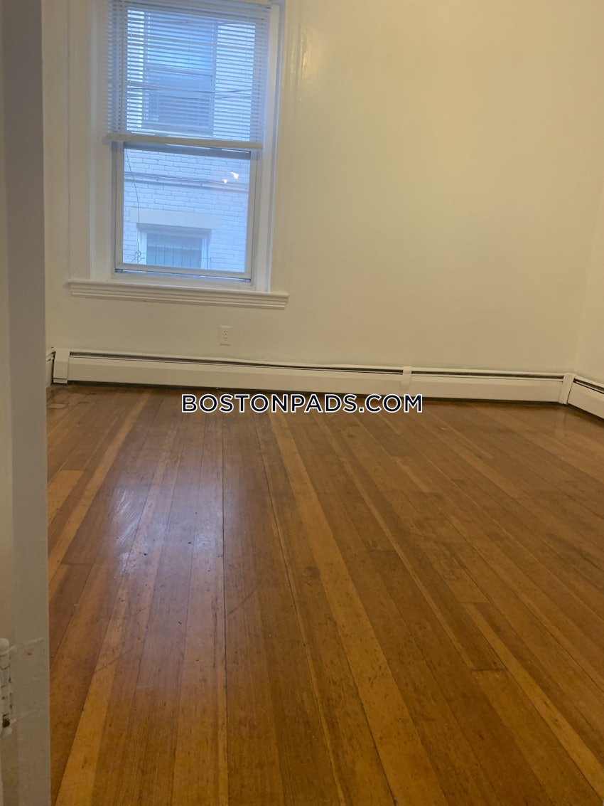 BOSTON - BRIGHTON - CLEVELAND CIRCLE - 3 Beds, 1 Bath - Image 23