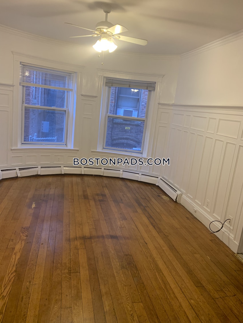 BOSTON - BRIGHTON - CLEVELAND CIRCLE - 3 Beds, 1 Bath - Image 17