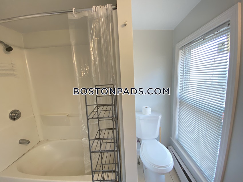 SOMERVILLE - EAST SOMERVILLE - 4 Beds, 1 Bath - Image 10