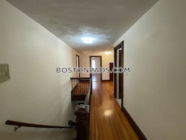 Boston - 3 Beds, 1 Baths