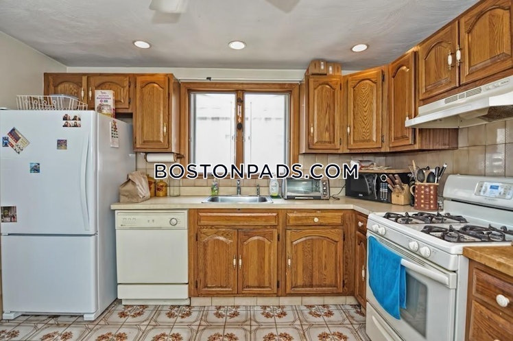 Princeton St., Medford