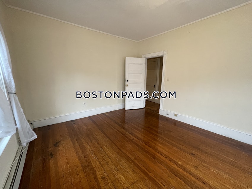 BROOKLINE- BROOKLINE VILLAGE - 4 Beds, 2 Baths - Image 46