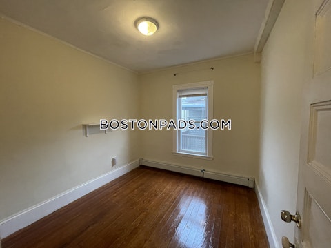 Washburn Ter. Brookline photo 45