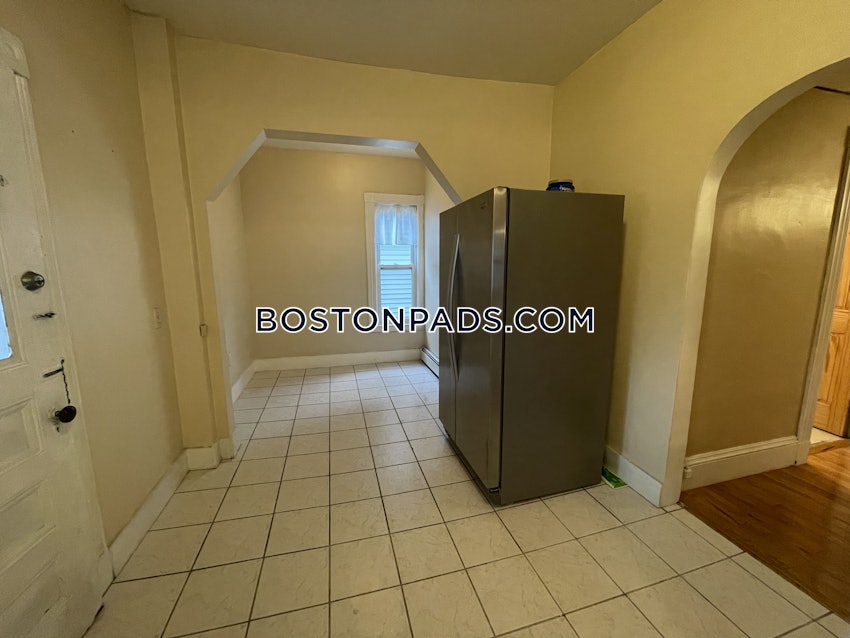 BROOKLINE- BROOKLINE VILLAGE - 4 Beds, 2 Baths - Image 38