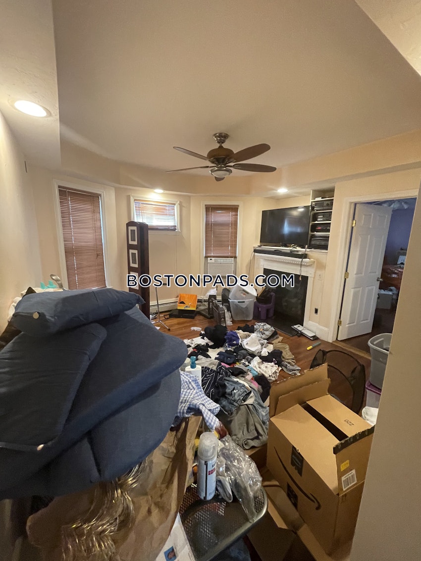 BOSTON - DORCHESTER - CENTER - 3 Beds, 1 Bath - Image 3