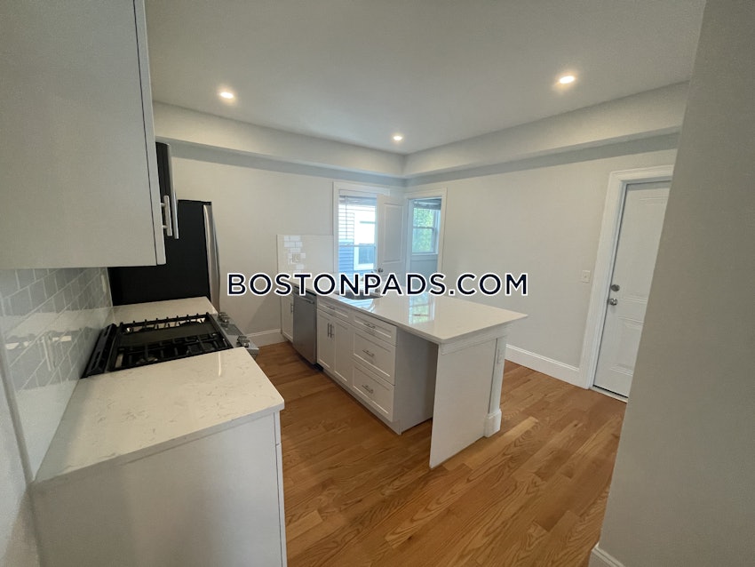 BOSTON - DORCHESTER - SAVIN HILL - 6 Beds, 3 Baths - Image 80