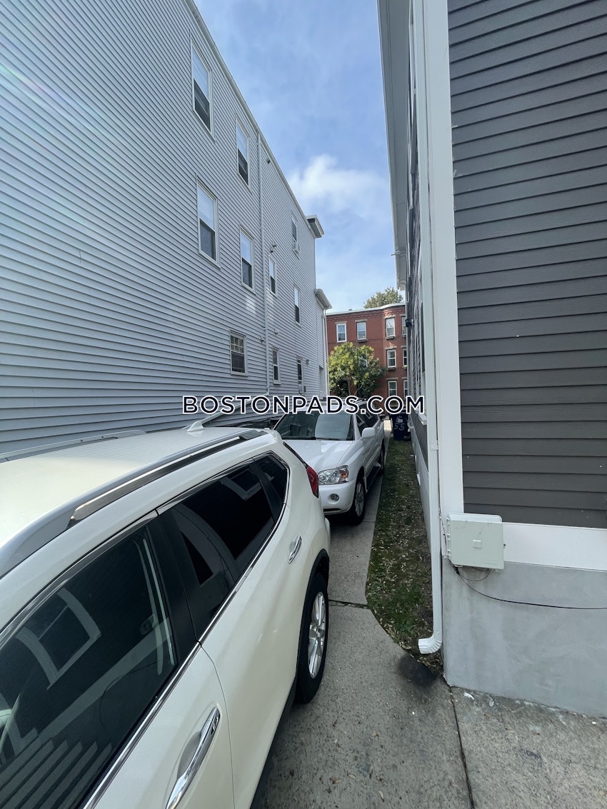 BOSTON - DORCHESTER - SAVIN HILL - 6 Beds, 3 Baths - Image 12