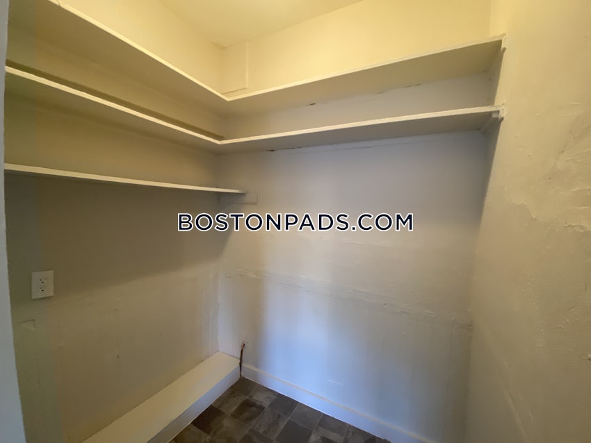 BOSTON - DORCHESTER - CENTER - 3 Beds, 1 Bath - Image 41