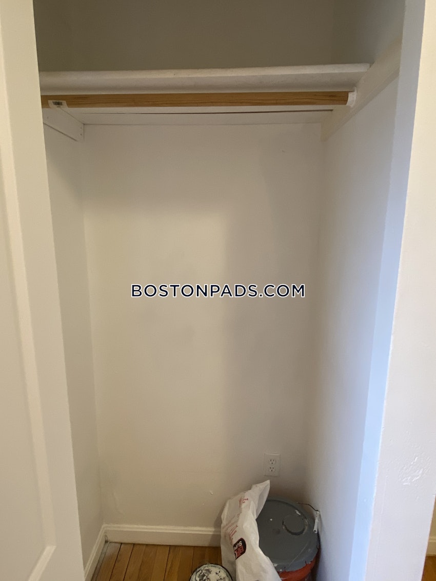 BOSTON - DORCHESTER - CENTER - 3 Beds, 1 Bath - Image 39