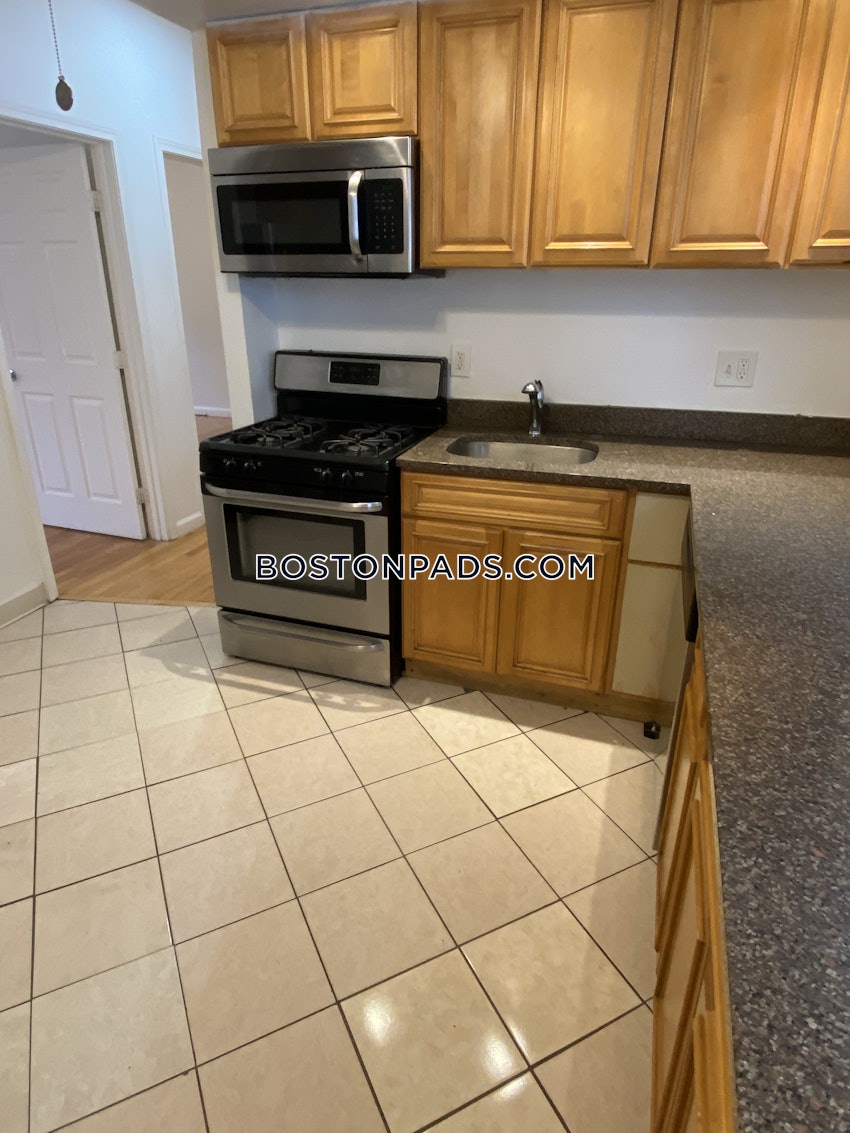 BOSTON - DORCHESTER - CENTER - 3 Beds, 1 Bath - Image 1