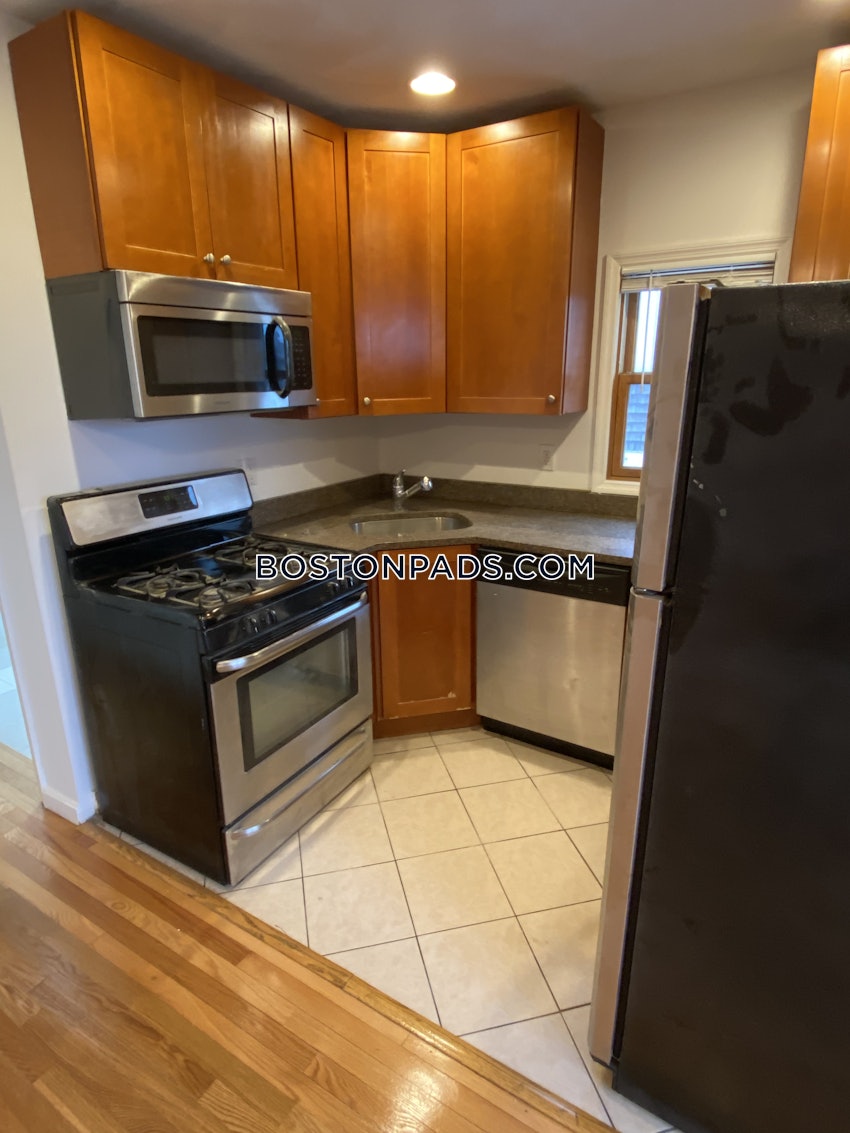 BOSTON - DORCHESTER - CENTER - 2 Beds, 1 Bath - Image 2