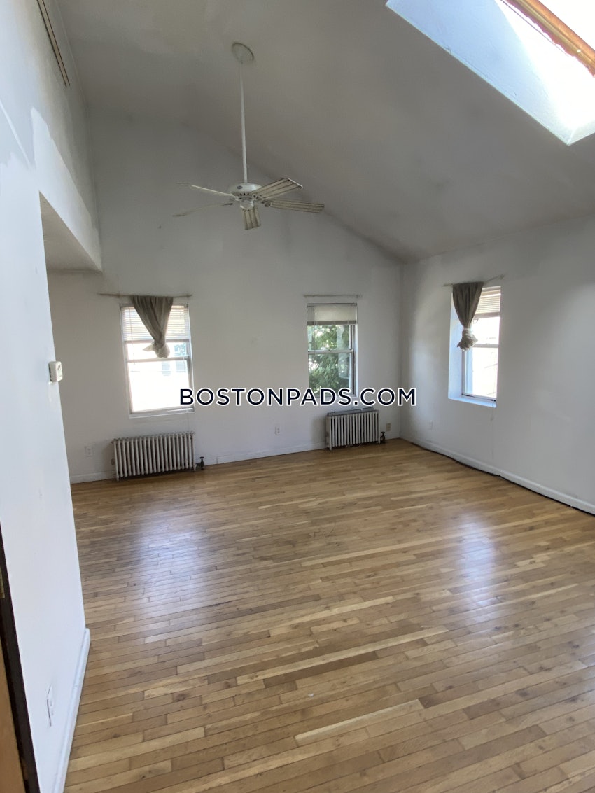 BOSTON - BRIGHTON - BRIGHTON CENTER - 4 Beds, 1 Bath - Image 28