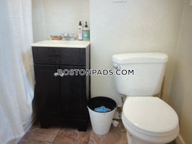 Boston - $2,545+ /mo