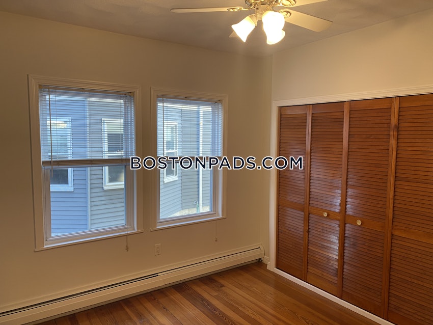 SOMERVILLE - TUFTS - 3 Beds, 1 Bath - Image 33