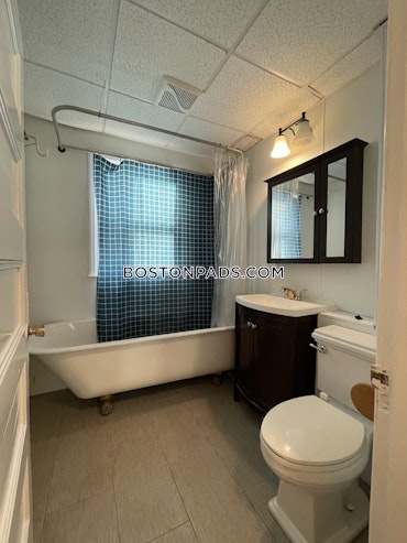 Boston - 3 Beds, 1 Baths