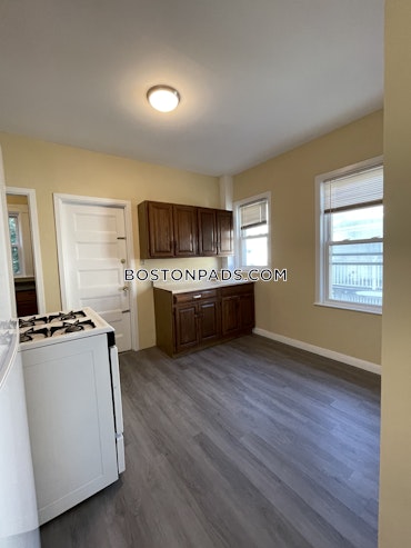 Boston - 3 Beds, 1 Baths