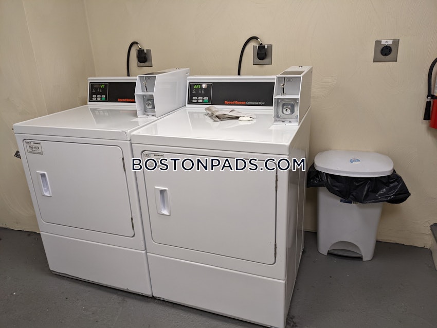 BOSTON - BEACON HILL - 2 Beds, 1 Bath - Image 1