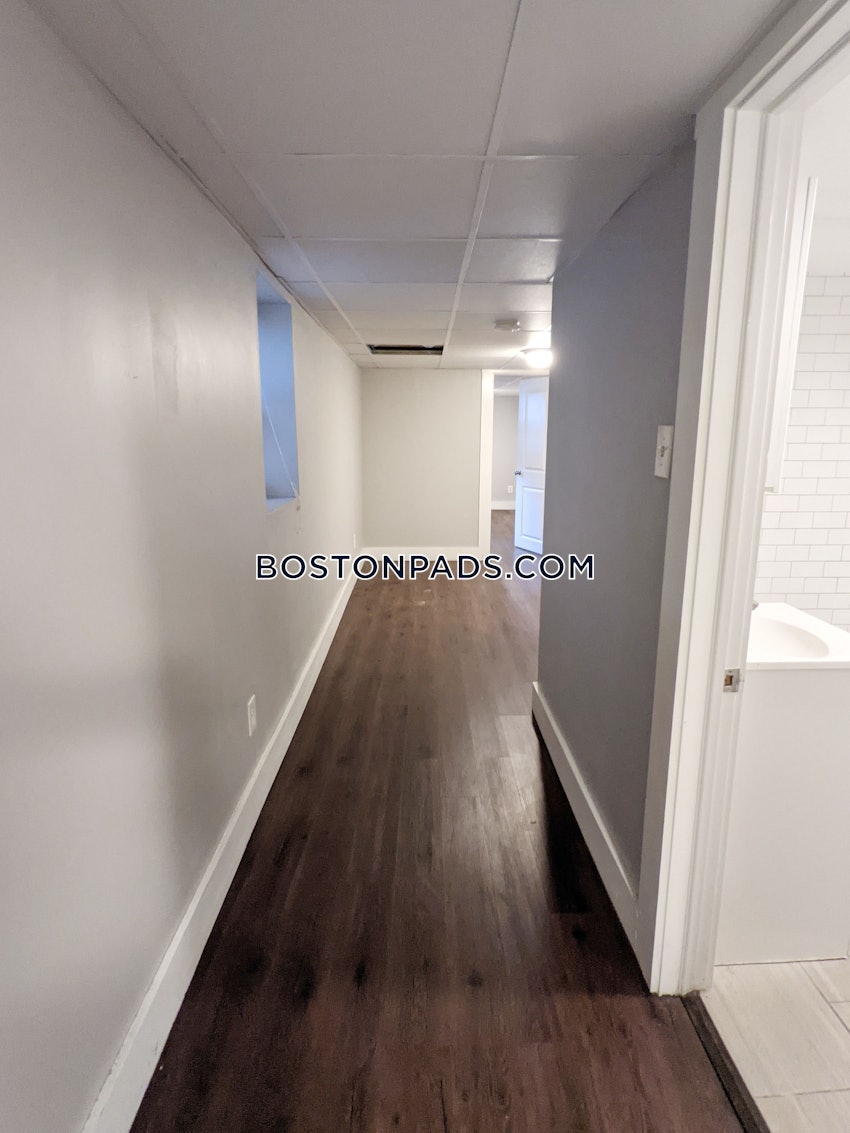 SOMERVILLE - EAST SOMERVILLE - 4 Beds, 2 Baths - Image 47