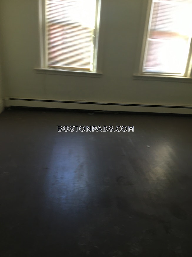 Boston - $5,700+ /mo