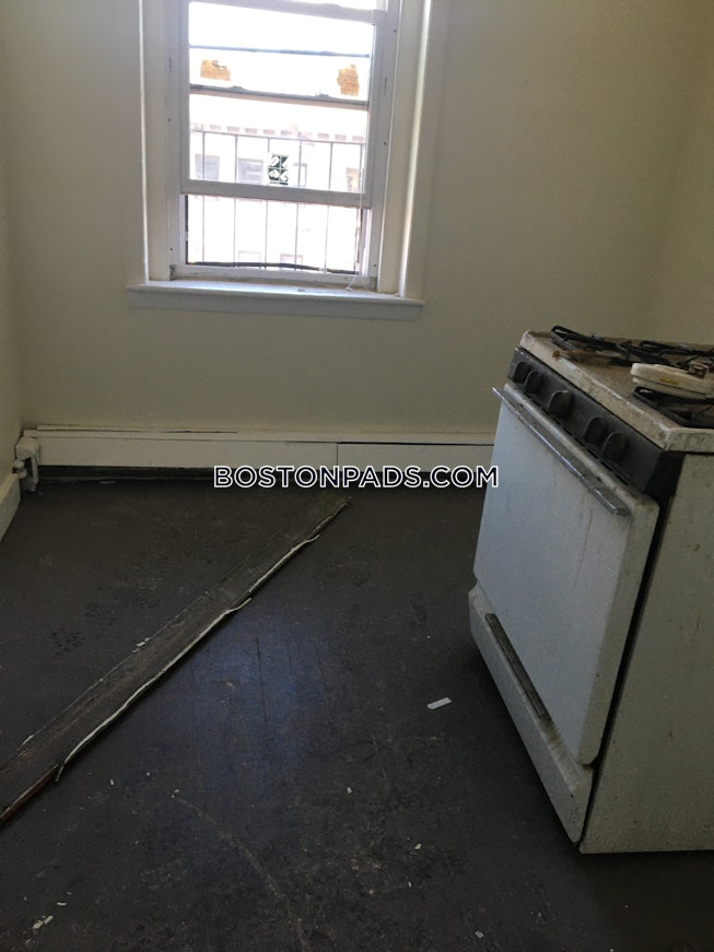 Boston - $5,700+ /mo