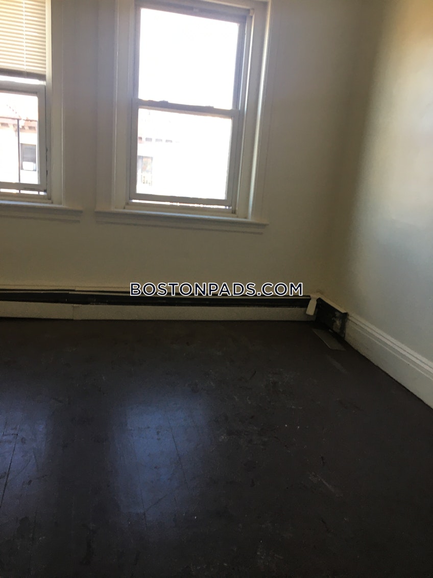 Boston - $5,700+ /month