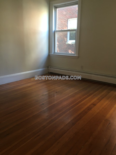 Washington St. Brookline photo 15