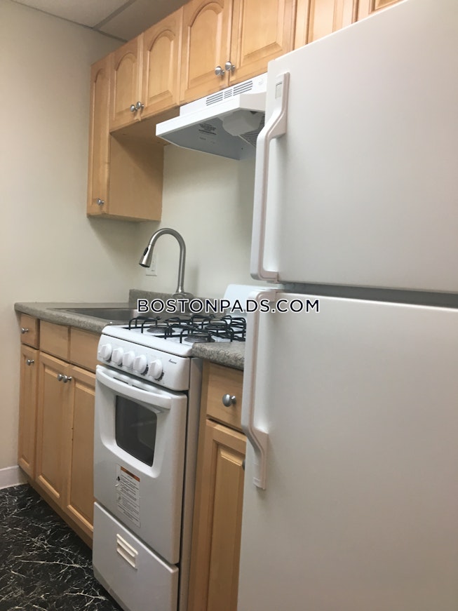 Boston - $3,650+ /mo