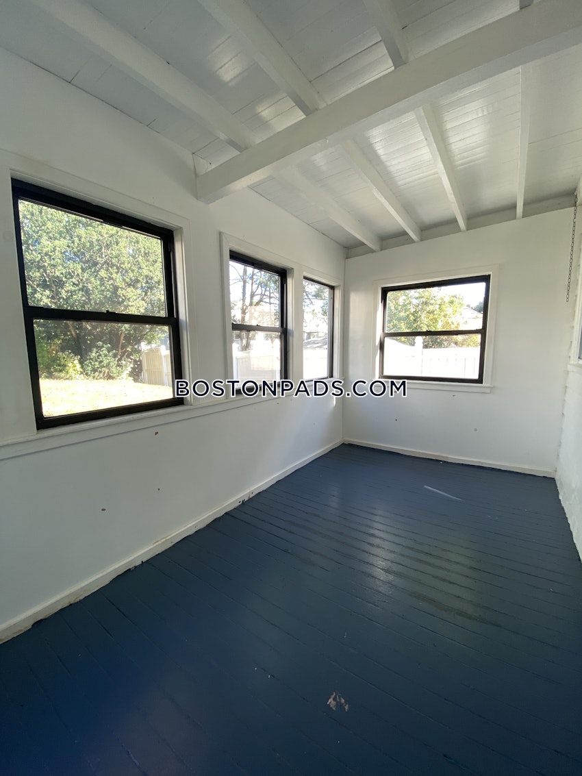 BOSTON - BRIGHTON - OAK SQUARE - 2 Beds, 1 Bath - Image 4