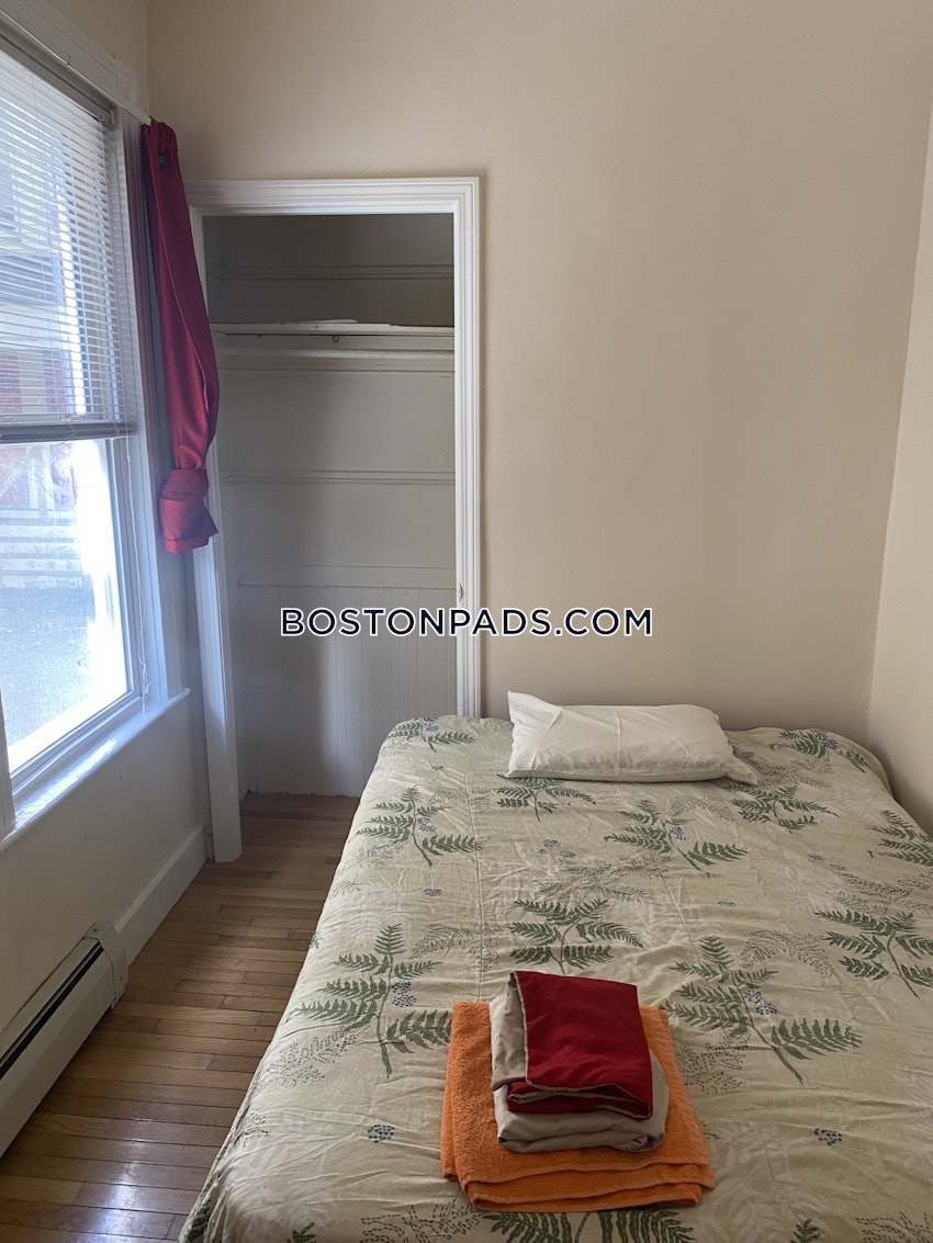 CAMBRIDGE - KENDALL SQUARE - 3 Beds, 1 Bath - Image 31