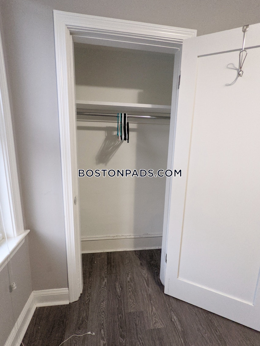 SOMERVILLE - EAST SOMERVILLE - 4 Beds, 1 Bath - Image 47