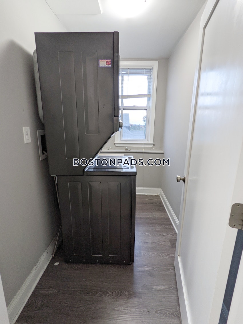 SOMERVILLE - EAST SOMERVILLE - 4 Beds, 1 Bath - Image 45