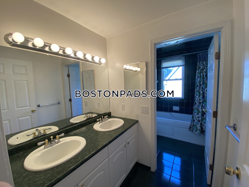 BOSTON - BRIGHTON - OAK SQUARE - 4 Beds, 2.5 Baths - Image 8