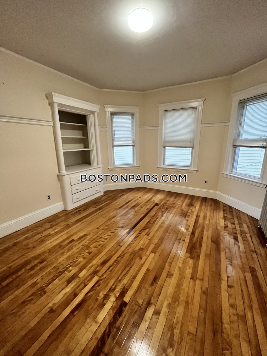 BOSTON - ALLSTON - 3 Beds, 1 Bath - Image 66