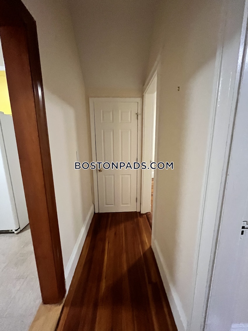 BOSTON - ALLSTON - 3 Beds, 1 Bath - Image 53