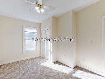 Boston - 4 Beds, 2 Baths