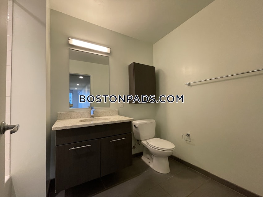 BOSTON - SEAPORT/WATERFRONT - 2 Beds, 2 Baths - Image 13