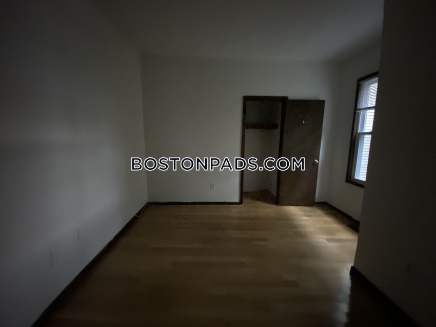 BOSTON - JAMAICA PLAIN - CENTER - 3 Beds, 1 Bath - Image 18