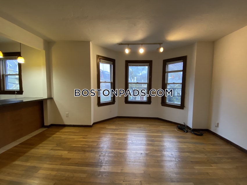 BOSTON - JAMAICA PLAIN - STONY BROOK - 3 Beds, 1 Bath - Image 40