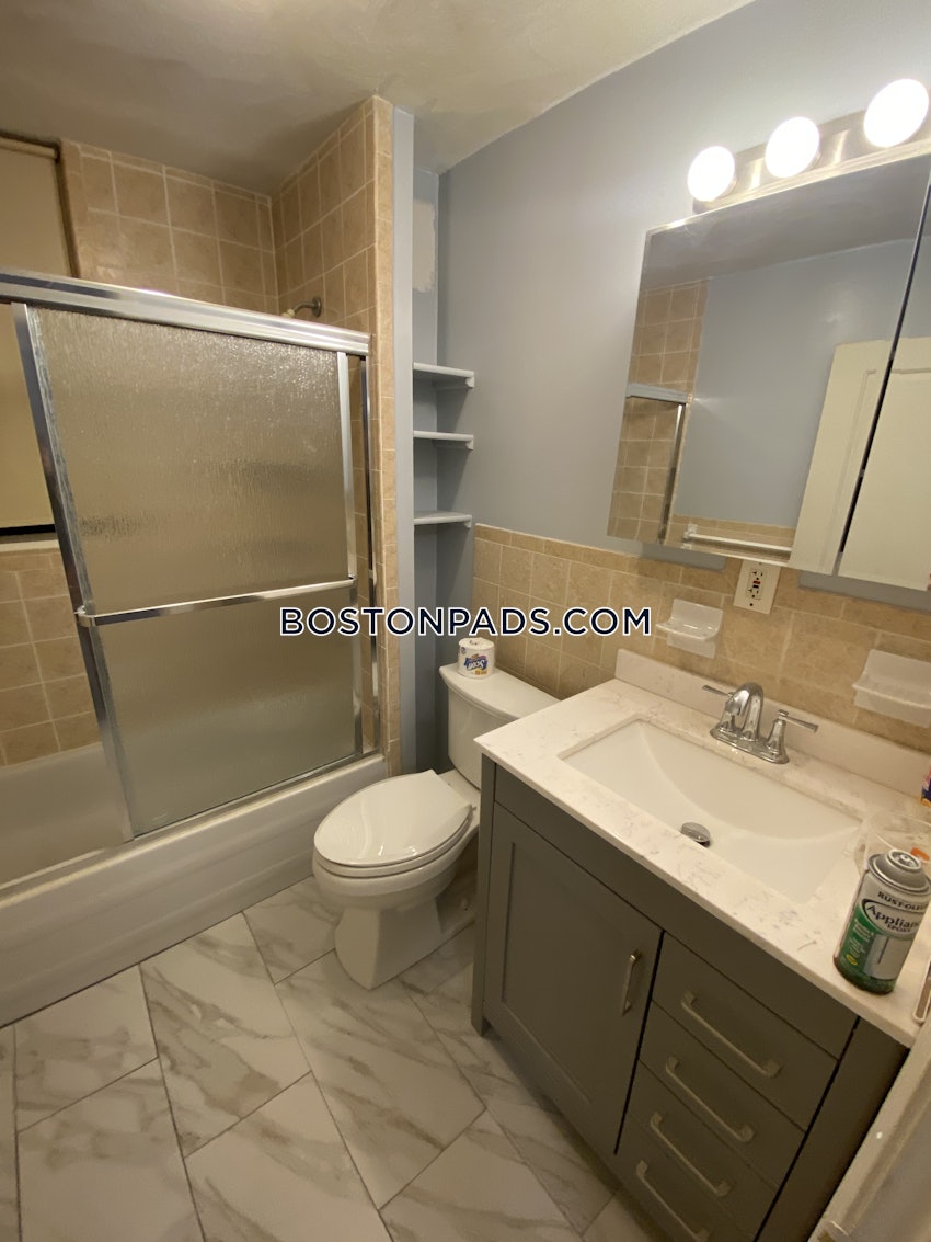 BOSTON - EAST BOSTON - BREMEN ST. PARK/AIRPORT STATION - 2 Beds, 2 Baths - Image 17