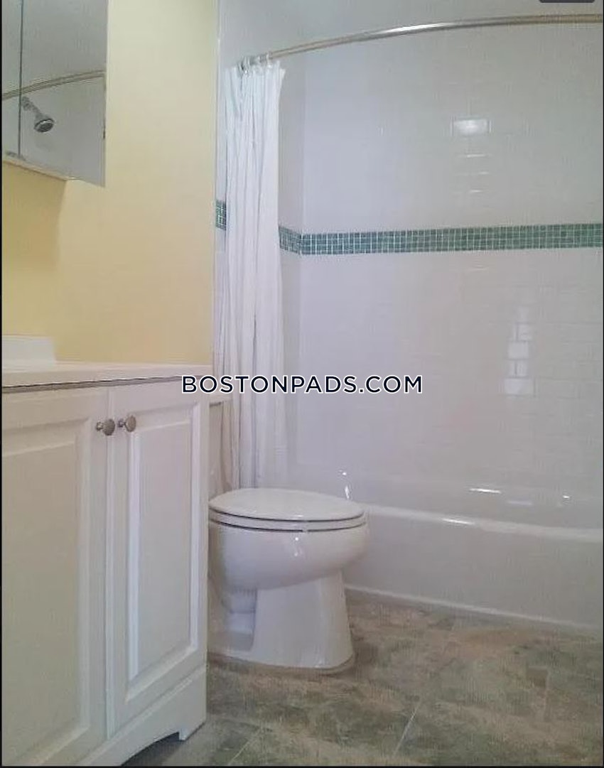 WALTHAM - 1 Bed, 1 Bath - Image 7