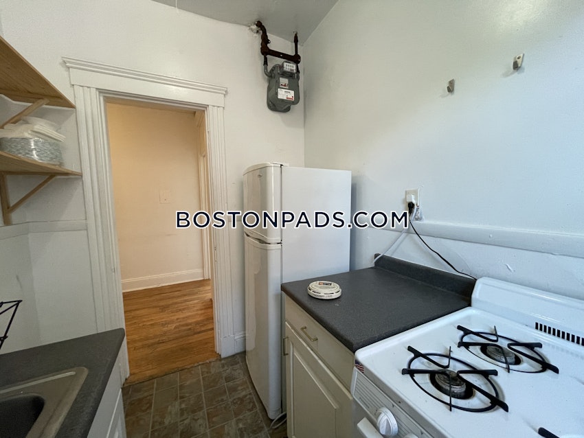 BOSTON - BRIGHTON- WASHINGTON ST./ ALLSTON ST. - 1 Bed, 1 Bath - Image 8