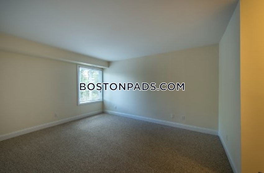 WOBURN - 1 Bed, 1 Bath - Image 8